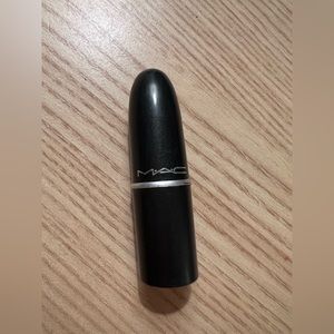 MAC Mini Lipstick shade Mocha